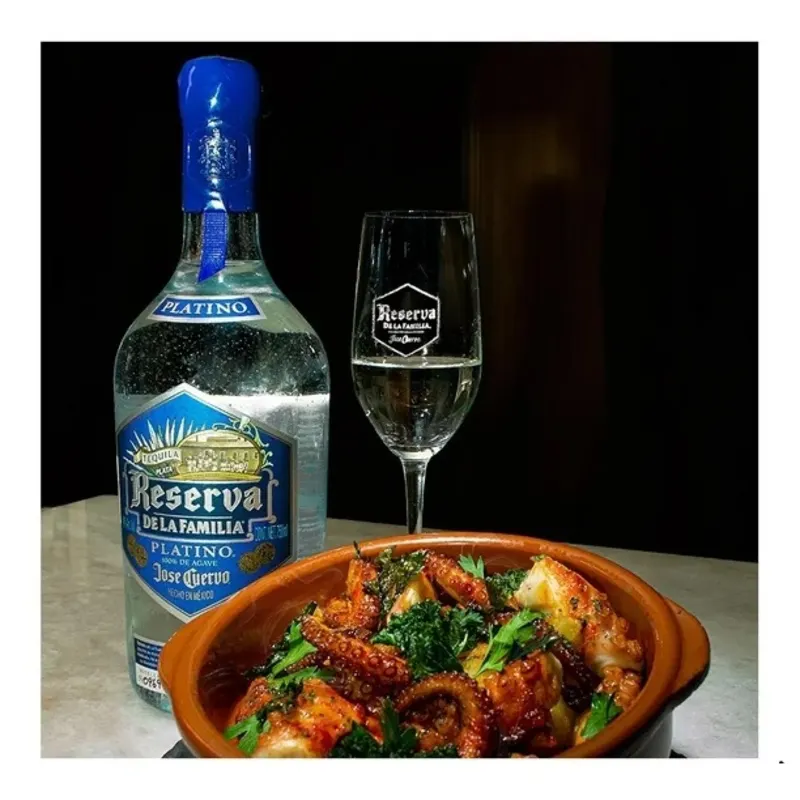 Jose Cuervo Reserva De La Familia Platino 750ml Jose Cuervo Reserva De La Familia Platino 750ml - Vape Lab