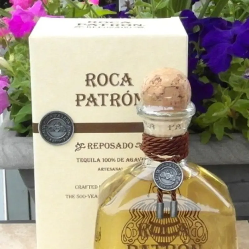 Patron Roca Reposado 750ml Patron Roca Reposado 750ml - Vape Lab